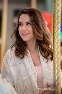 Lacey Chabert-Kylie Watson - Hallmark movies