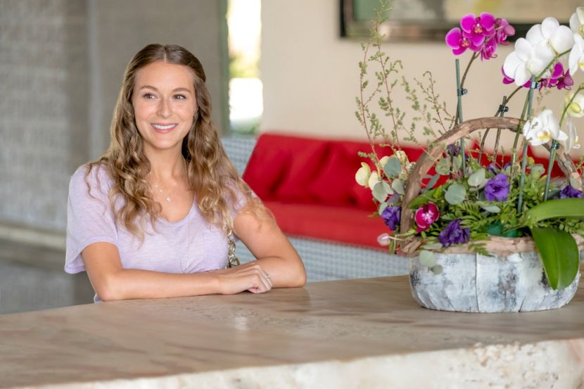 Alexa PenaVega-Ellie Hamilton - Hallmark movies