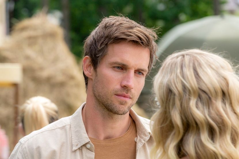 Andrew Cooper-Alex - Hallmark movies
