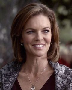 Susan Walters-Carol Lockwood - The vampire diaries