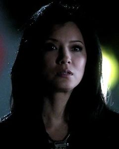 Kelly Hu-Pearl - The vampire diaries