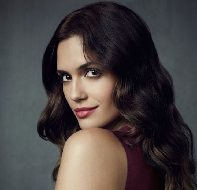 Torrey DeVitto-Meredith Fell - The vampire diaries