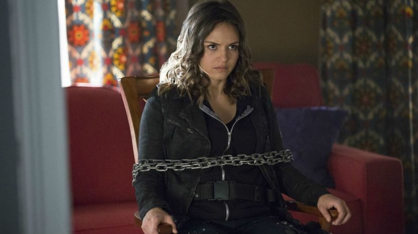 Leslie Ann Huff-Rayna Cruz - The vampire diaries