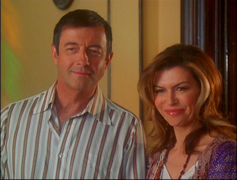 James Read-Victor Bennett - Charmed