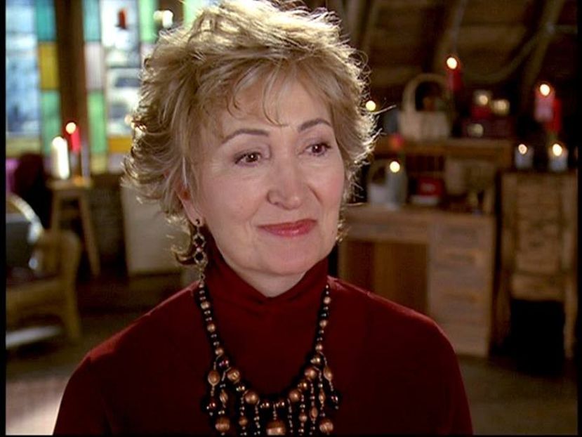 Jennifer Rhodes-Penny Halliwell - Charmed