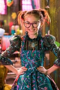 Anna Cathcart-Dizzy - Descendants