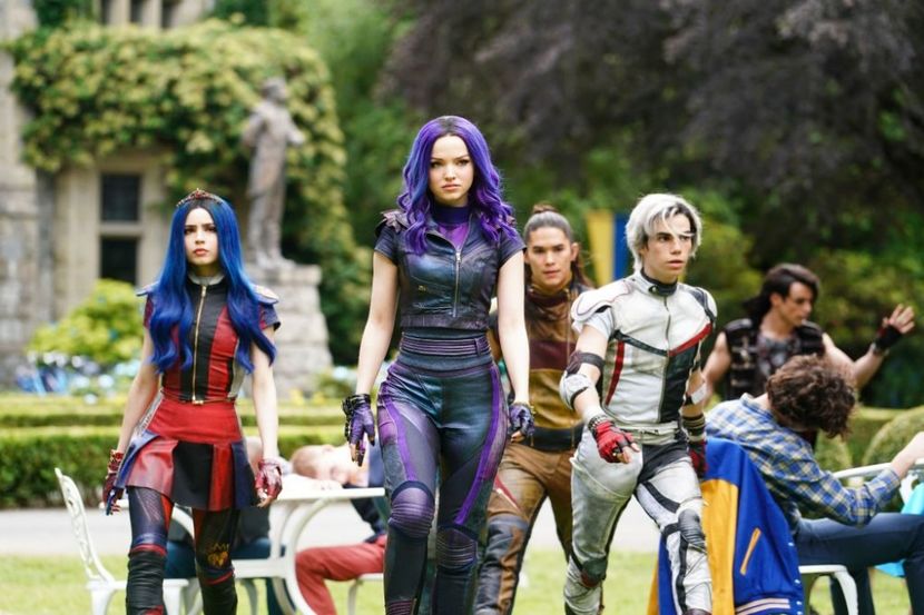 Evie,Mal,Jay,Carlos,Harry - Descendants
