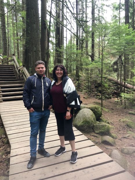 Lynn Canion 09.08.2019 - CANADA august 2019
