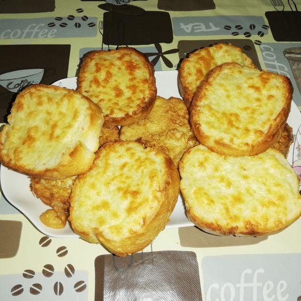  - 0- aaa - Prea ca la țară!