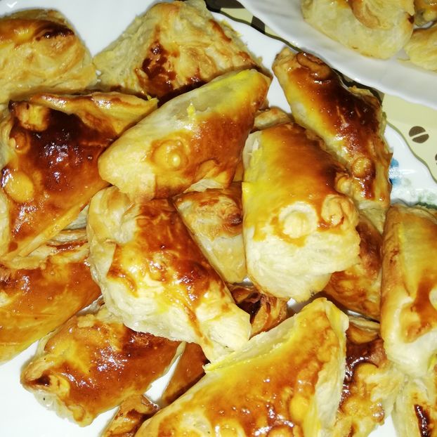  - 0- aaa - Prea ca la țară!