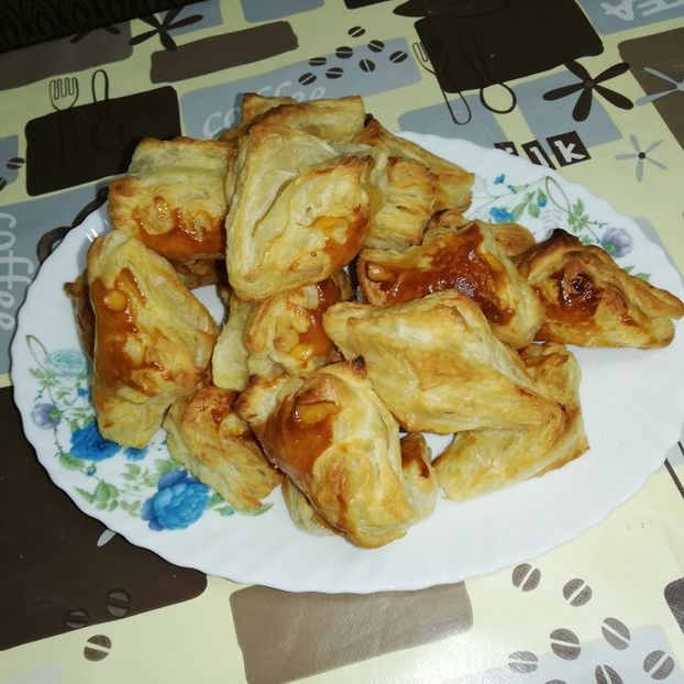  - 0- aaa - Prea ca la țară!