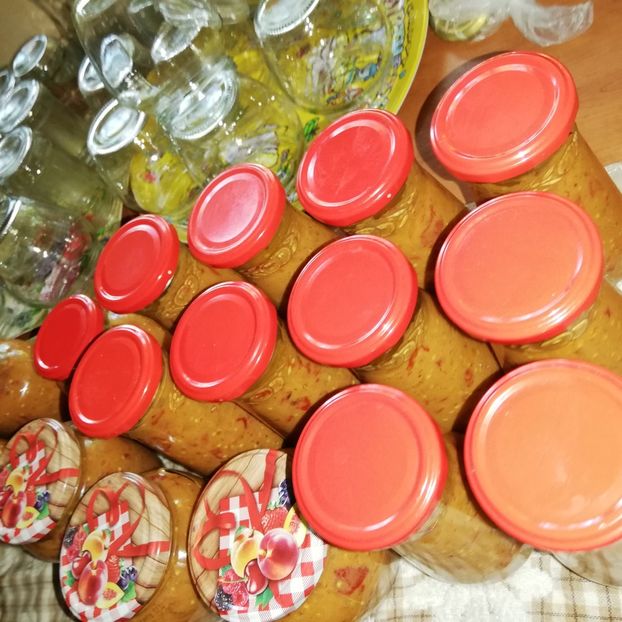  - 0- aaa - Prea ca la țară!