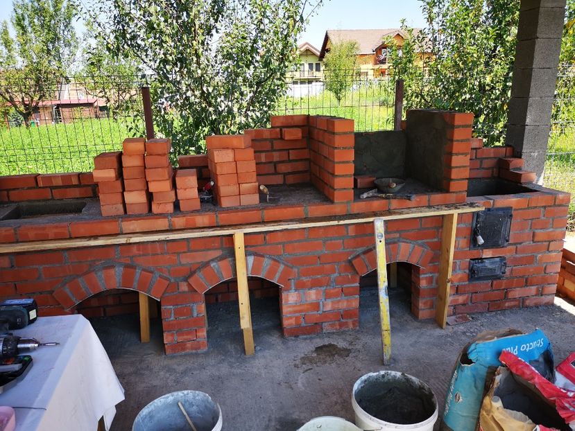 Dunbravioara  model cu hornul în spate - LUCRARILE  MELE