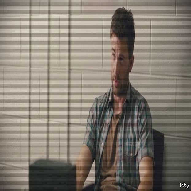 ▬ ❝Parca am mai auzit asta de la tine.❞ Se stramba la ea mai apoi.=)))) - Epii 29 _ Put your hands in the air