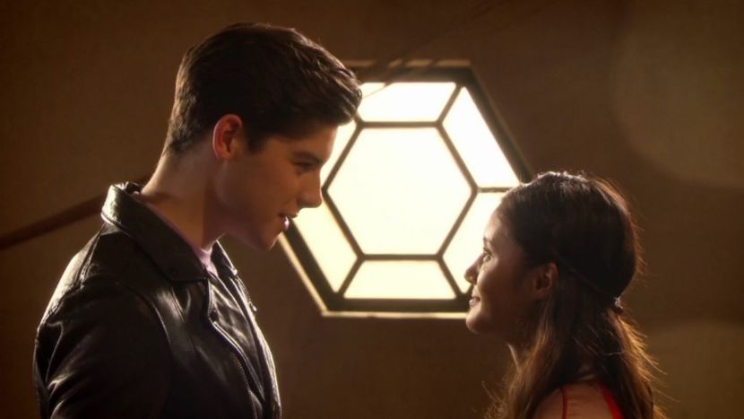 Tara and Cameron - The evermoor chronicles