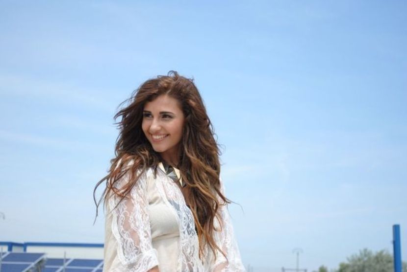 Alina-Eremia---Tu-esti-vara-mea - 01 Alina