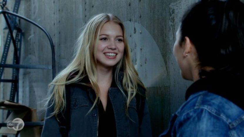 Abby Ross-Young Emma - Once upon a time