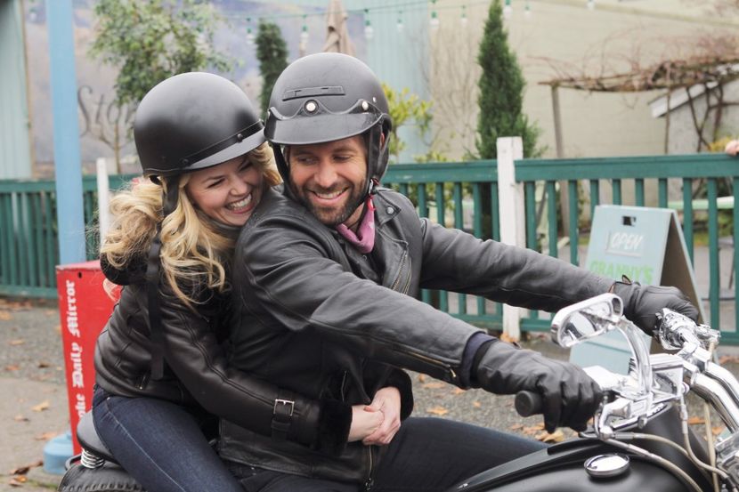 Emma,Pinocchio - Once upon a time