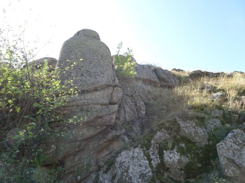  - Muntii Macin - Culmea Pricopanului