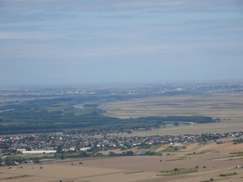  - Muntii Macin - Culmea Pricopanului