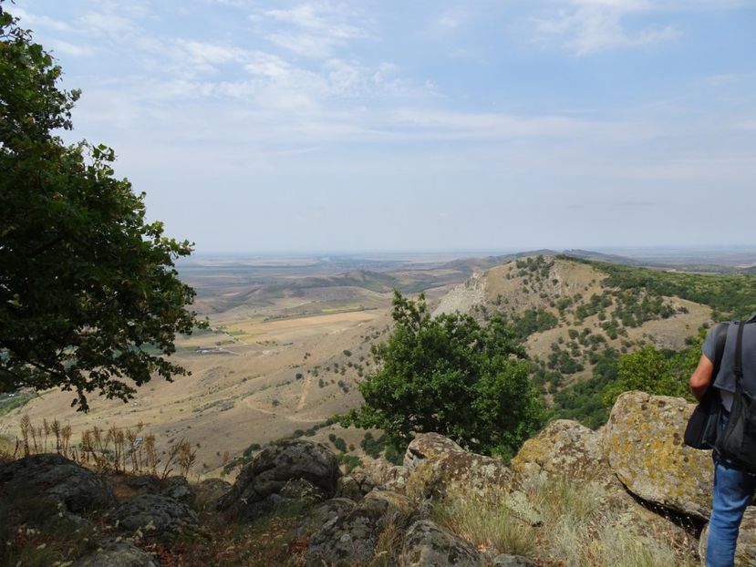  - Muntii Macin - Varful Tutuiatu