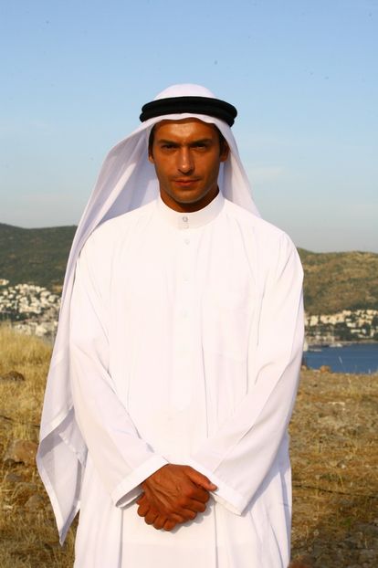 Amir - Iubire si onoare