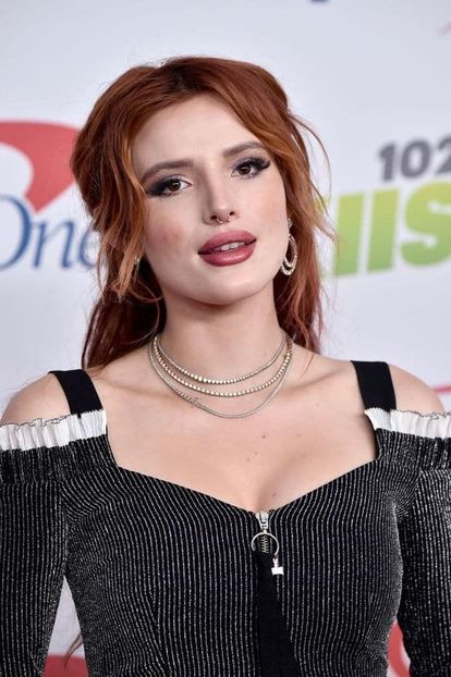 Bella Thorne - Bella Thorne