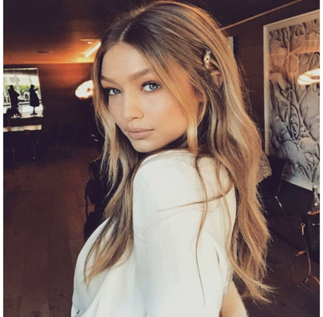 ̷♡̷ ⍮αιηяσʇιƖαɔ⑇eyes٦̷ Reușește să găsească până la urmă un afurisit de pahar și ia sticla și - ep17 xOne chance nd I fcked it up