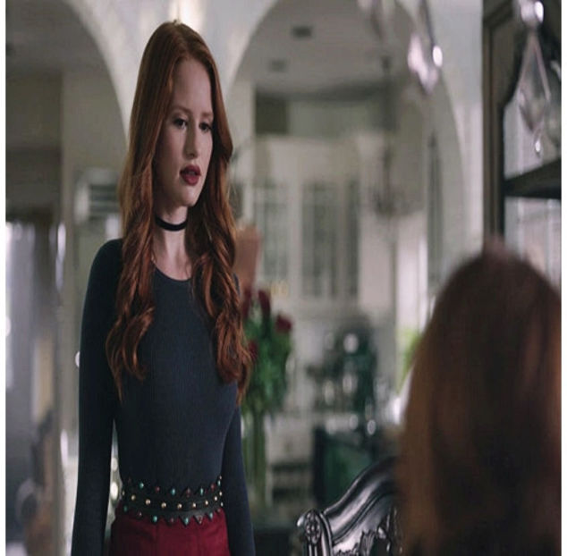 ̷♡̷ ⍮αιηяσʇιƖαɔ⑇eyes٦̷ Se bagă mai mult la el în brațe și oftează. „Mă tot gândesc la ce s-a - ep17 xOne chance nd I fcked it up