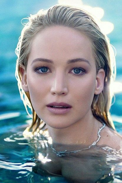 Jennifer Lawrence - Jennifer Lawrence