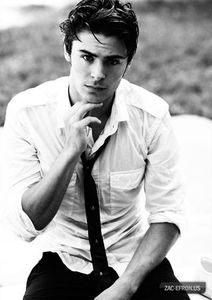 Zac Efron - Zac Efron