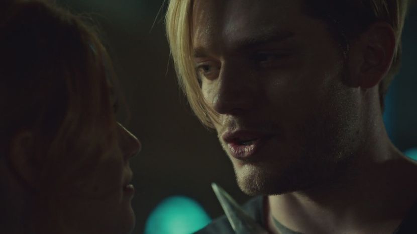 S03E01_198 - Shadowhunters Season 3