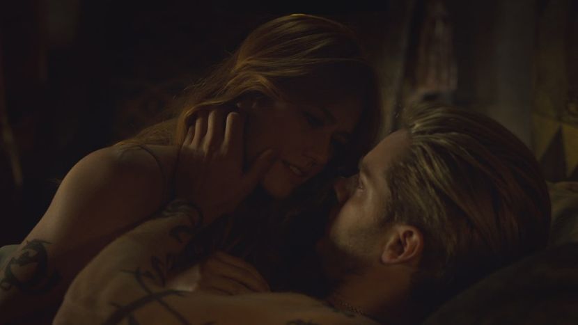 S03E01_281 - Shadowhunters Season 3