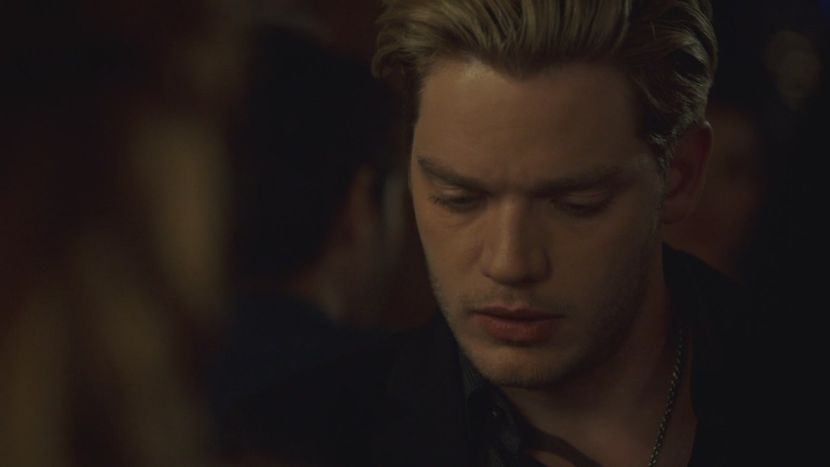 S03E02_140 - Shadowhunters Season 3