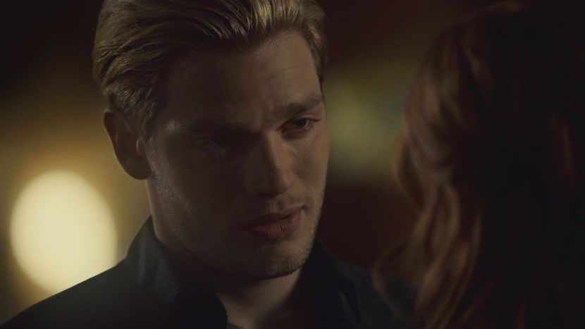 S03E02_235 - Shadowhunters Season 3