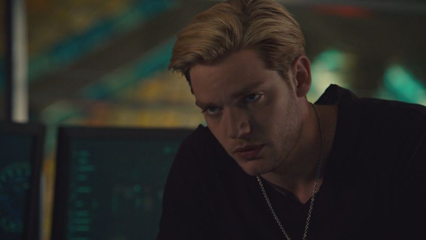 S03E02_358 - Shadowhunters Season 3