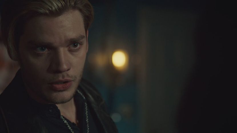 S03E05_130 - Shadowhunters Season 3