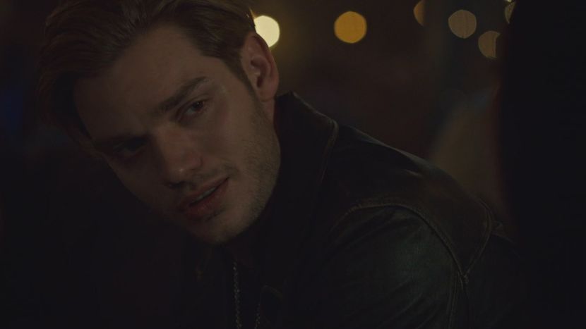 S03E05_231 - Shadowhunters Season 3