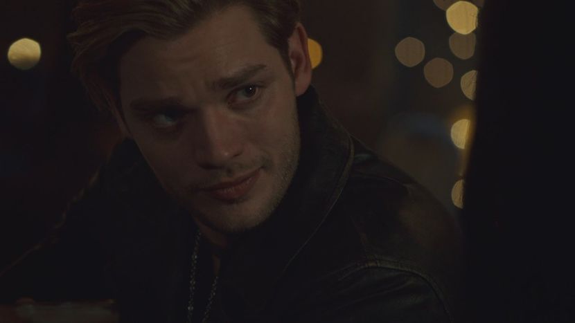 S03E05_232 - Shadowhunters Season 3