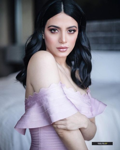  - Emeraude Toubia