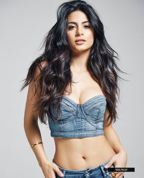 The Riker Brothers 2015 (10) - Emeraude Toubia