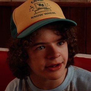 Dustin Henderson - Stranger Things