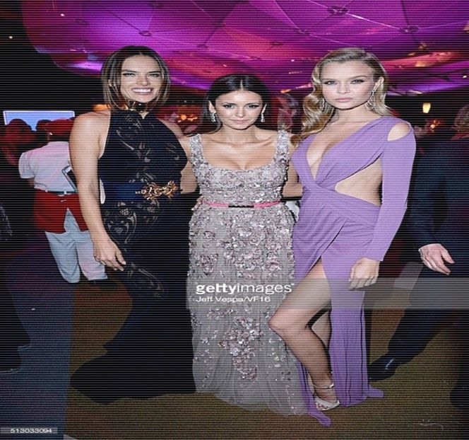 — Într-o manieră răutăcioasă îl atacă astfel subtil prin replica anterioară, o oarecare maliţiozitat - 01 Resisting a rough temptation