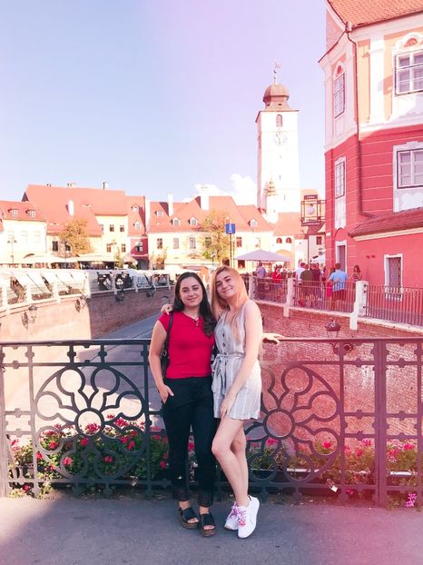 17409F6D-6154-4C7D-8E6E-37A843473813 - meee