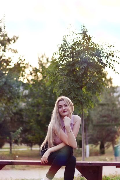 BDECC2A7-1038-43AD-9A4B-80BF4BF2F7A8 - meee