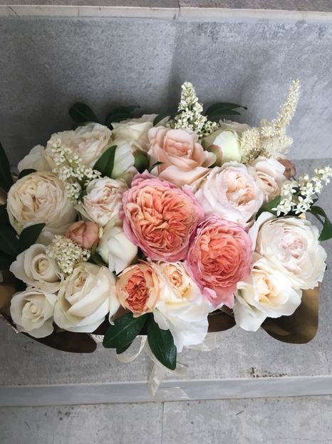  - Trandafiri Buchete