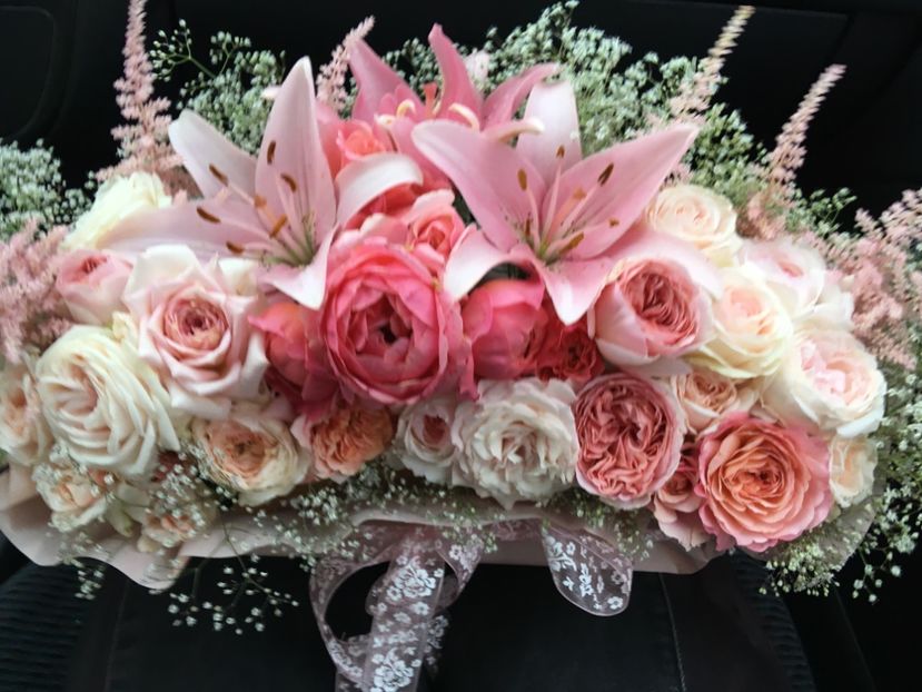  - Trandafiri Buchete