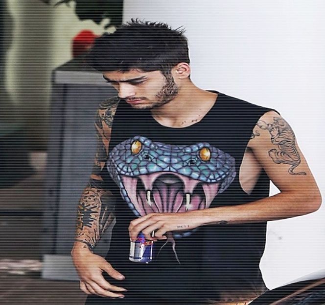 — Încetinește, doar pentru a putea recurge la o reacție vocală. “Să aștepte,” devine tot ceea - 01 Resisting a rough temptation