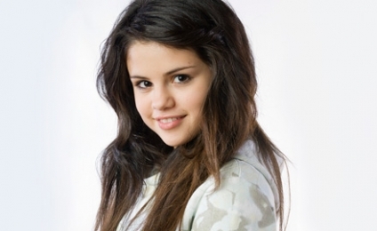 SelenaGomezTalksAboutv3.blog - Selena Gomez