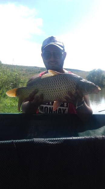 received_401612173795216 - La pescuit